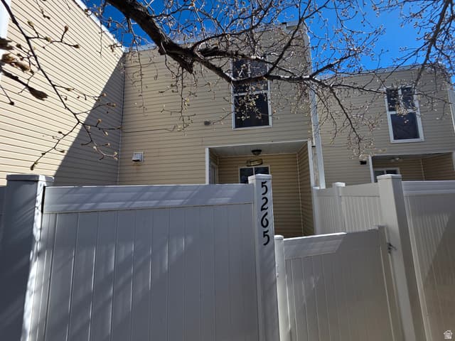 5265 S ROME BEAUTY PARK